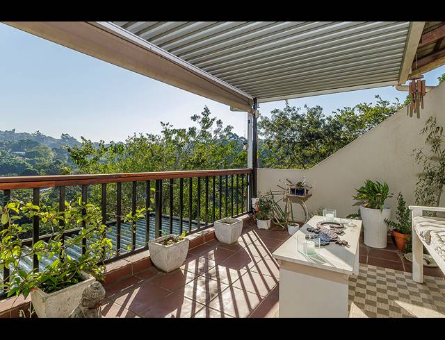 4 BEDROOM SIMPLEX FOR SALE IN WESTVILLE